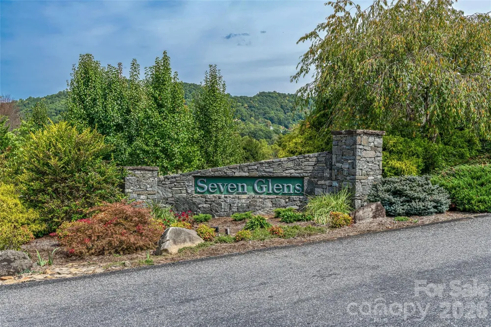 1380 Seven Glens Drive Weaverville, NC 28787