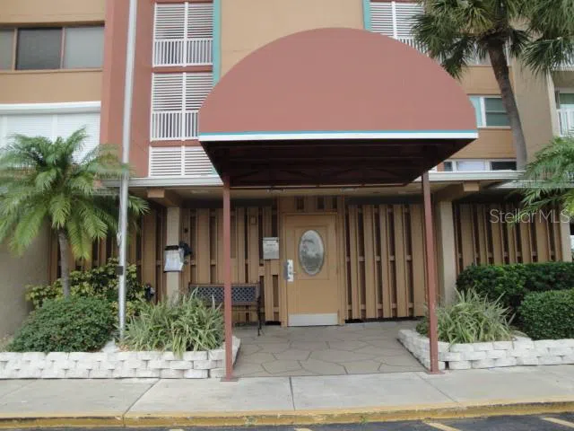 500 TREASURE ISLAND CAUSEWAY #202 Treasure Island, FL 33706