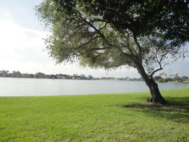 500 TREASURE ISLAND CAUSEWAY #202 Treasure Island, FL 33706