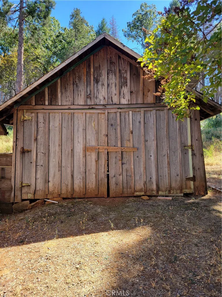 300 Bald Rock Road Berry Creek, CA 95916
