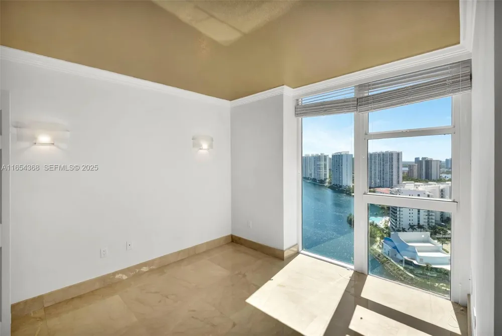 3370 Hidden Bay Dr #2708 Aventura, FL 33180