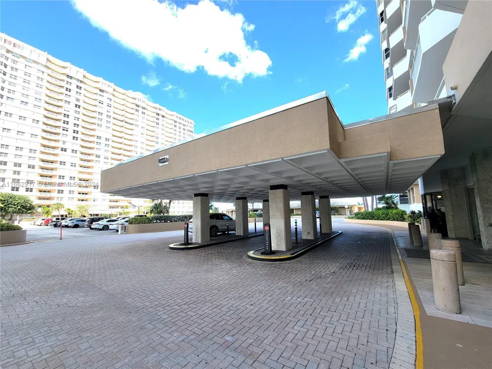 1980 S Ocean Dr #2C Hallandale Beach, FL 33009