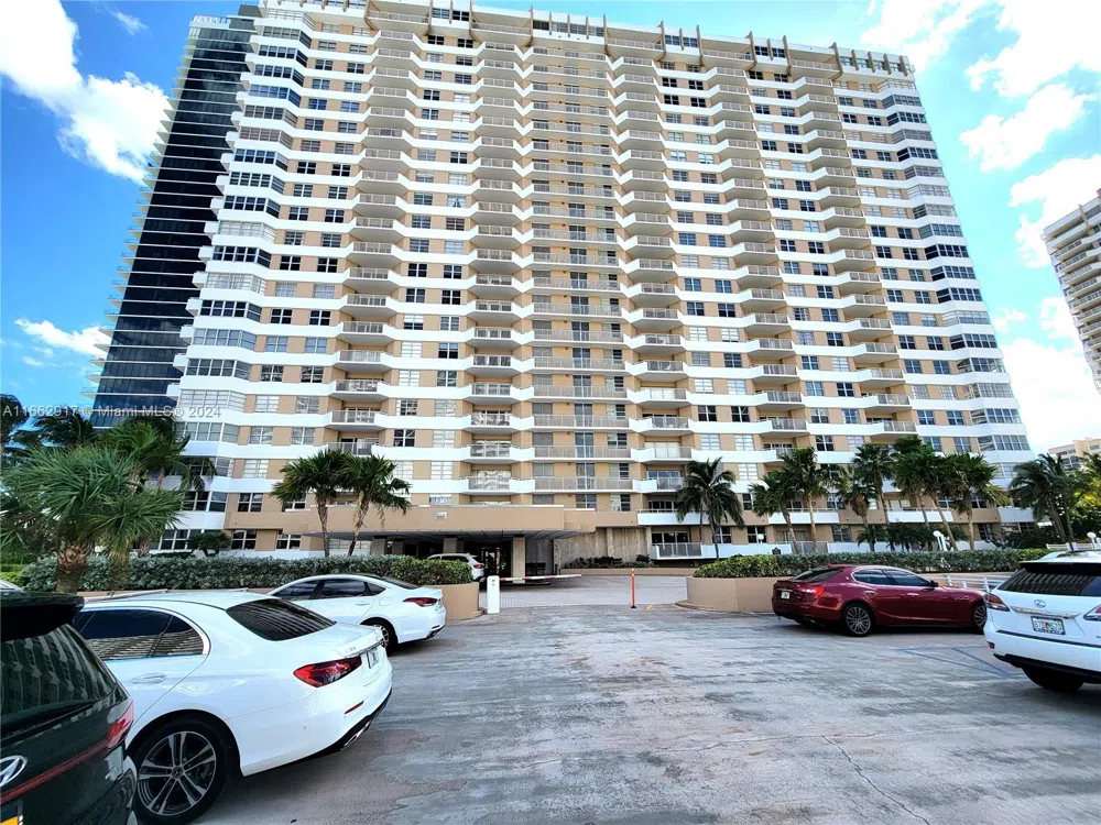 1980 S Ocean Dr #2C Hallandale Beach, FL 33009