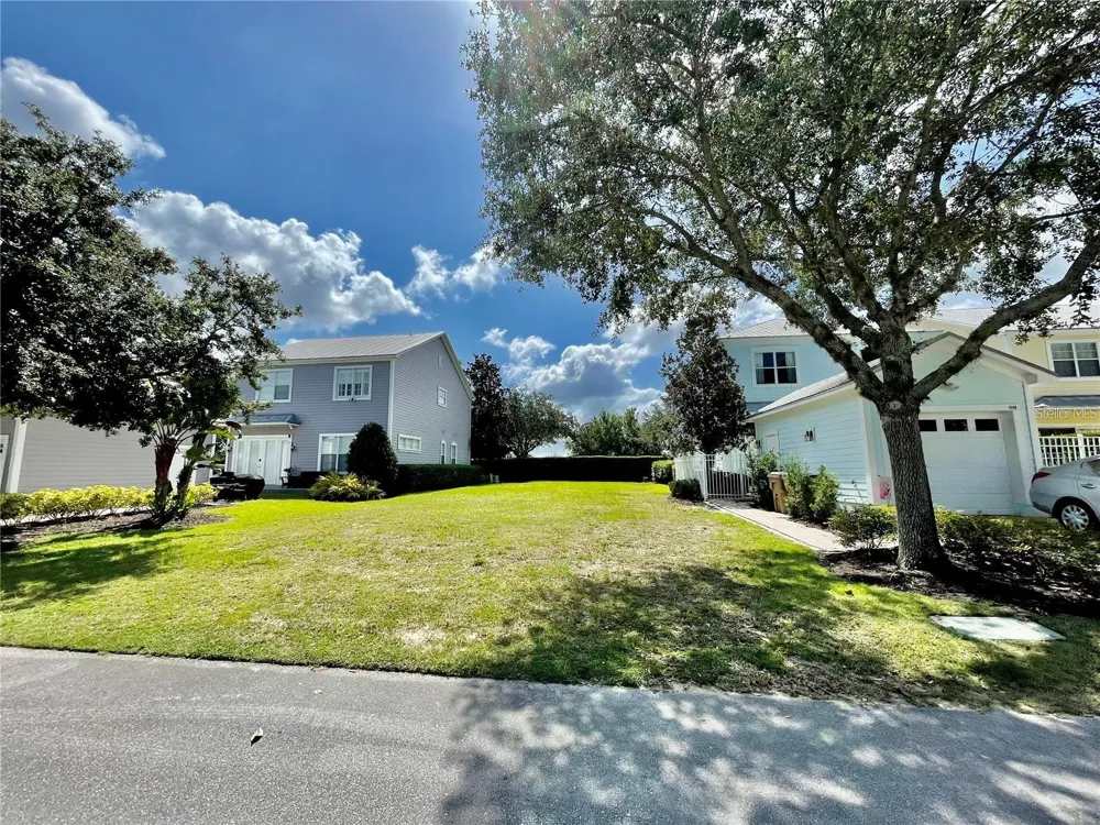 1436 REUNION BOULEVARD Reunion, FL 34747