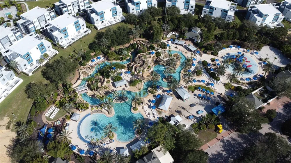 1436 REUNION BOULEVARD Reunion, FL 34747