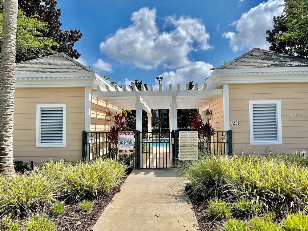 1436 REUNION BOULEVARD Reunion, FL 34747