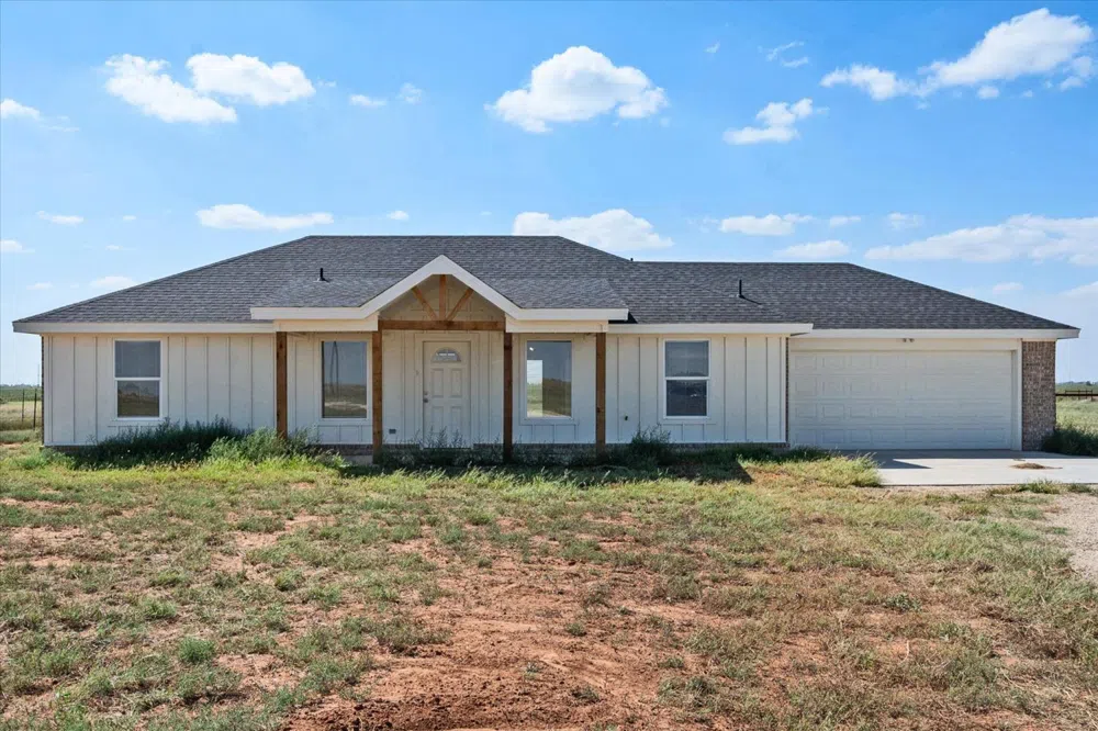 115 FM 789 Slaton, TX 79364