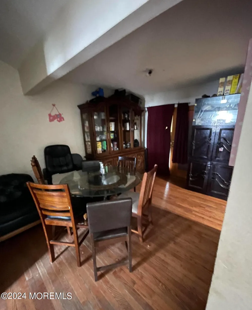 1261 Medina Road Lakewood, NJ 08701
