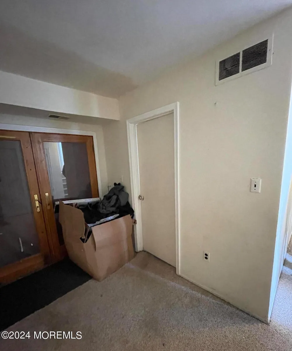 1261 Medina Road Lakewood, NJ 08701