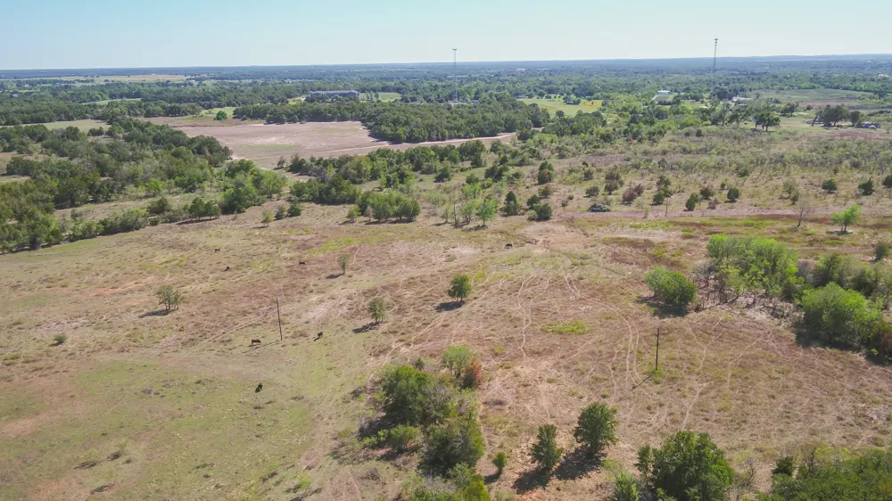 1558 Texas Street Rockdale, TX 76567