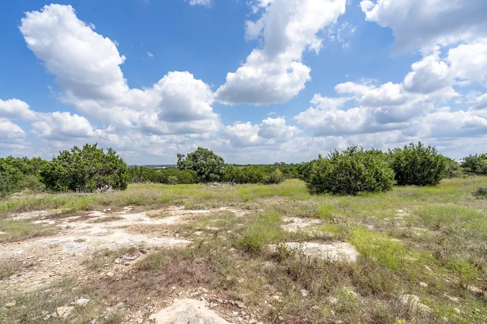 584 Saddle Ridge Drive Bertram, TX 78605