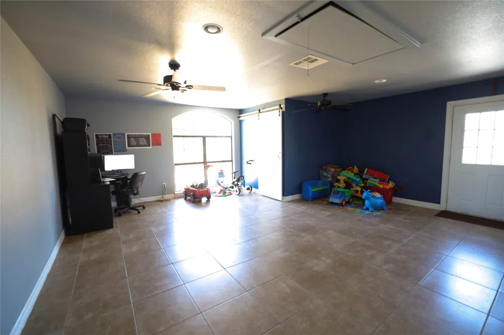 535 Upper Elgin River Road Elgin, TX 78621