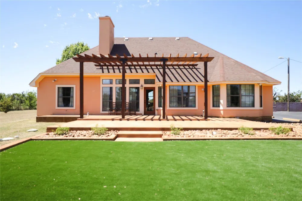 535 Upper Elgin River Road Elgin, TX 78621