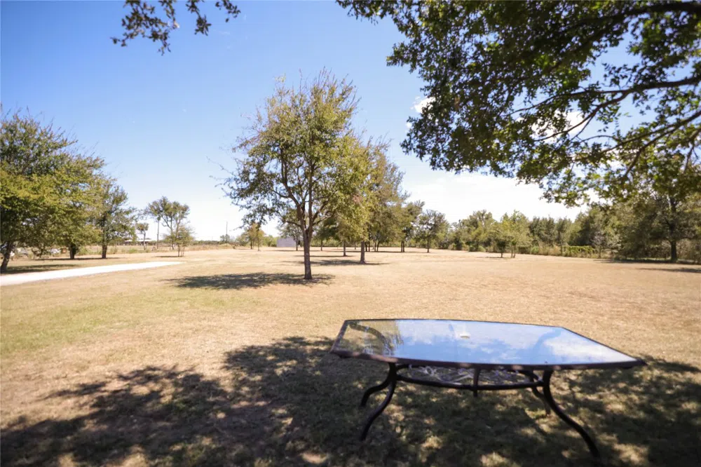 535 Upper Elgin River Road Elgin, TX 78621
