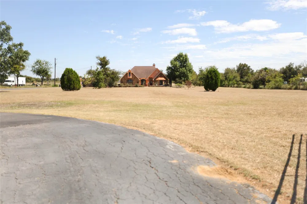 535 Upper Elgin River Road Elgin, TX 78621