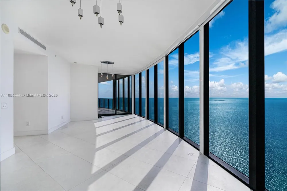 18555 Collins Ave #5001 Sunny Isles Beach, FL 33160