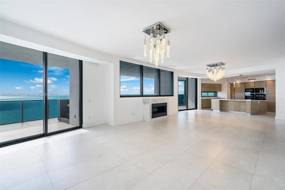 18555 Collins Ave #5001 Sunny Isles Beach, FL 33160