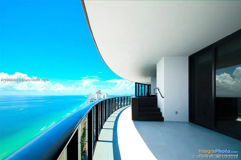 18555 Collins Ave #5001 Sunny Isles Beach, FL 33160