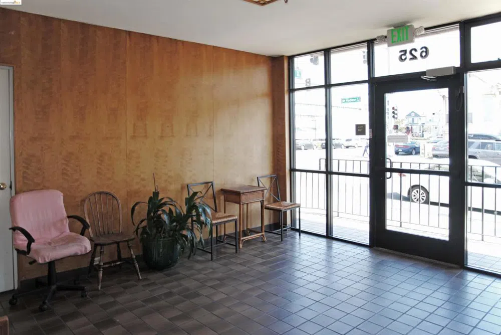 625 Madison St #107 Oakland, CA 94607