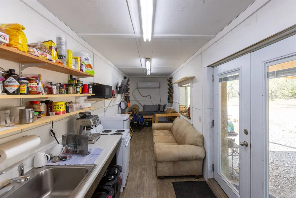 38 County Road 550 Mullin, TX 76864