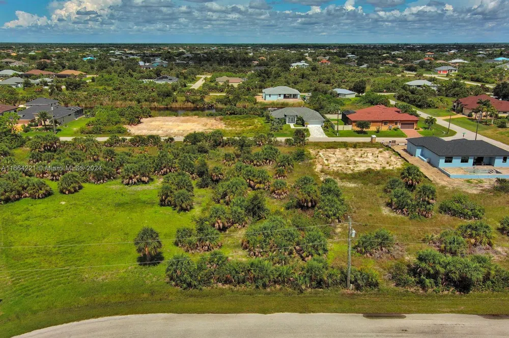 10705 Rainsville St Port Charlotte, FL 33981