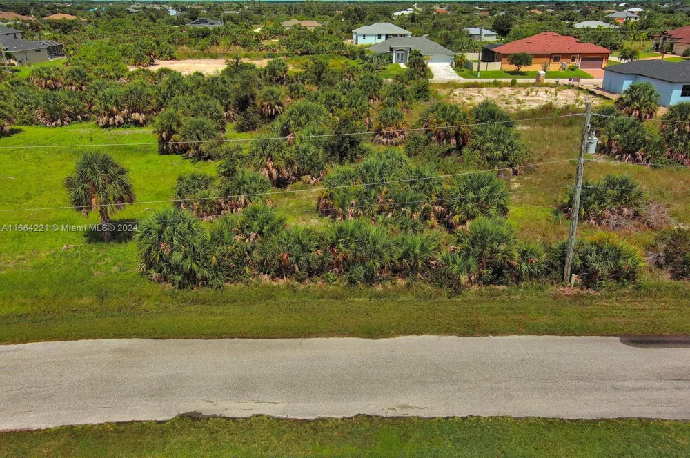 10705 Rainsville St Port Charlotte, FL 33981