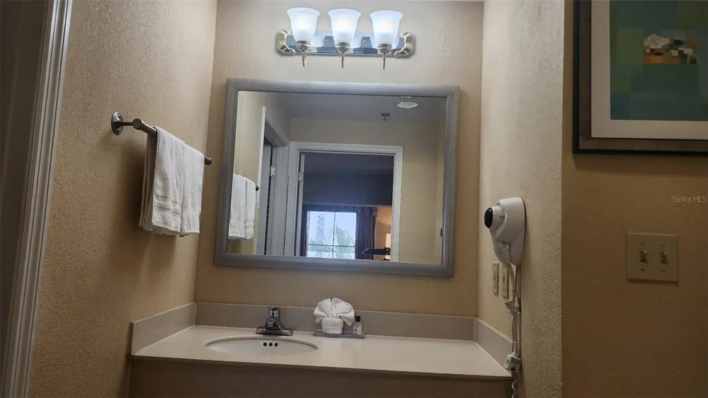 7601 CANADA AVENUE #618 Orlando, FL 32819