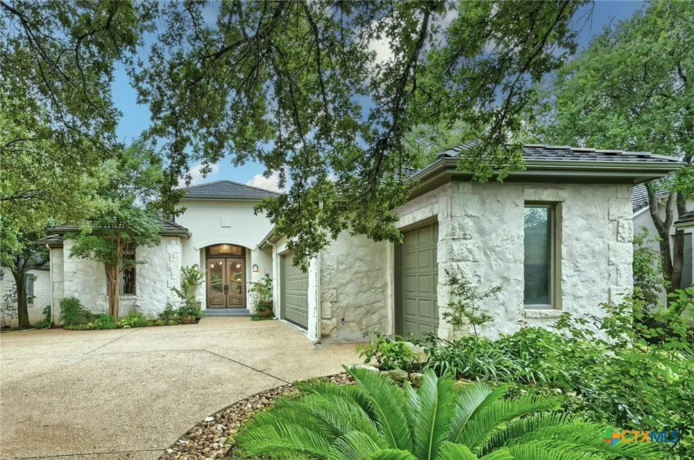 2305 Barton Creek Boulevard #29 Austin, TX 78735