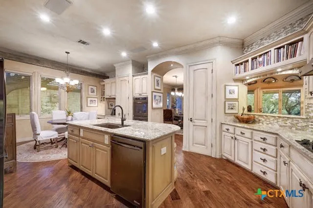 2305 Barton Creek Boulevard #29 Austin, TX 78735