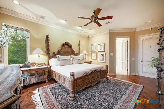 2305 Barton Creek Boulevard #29 Austin, TX 78735