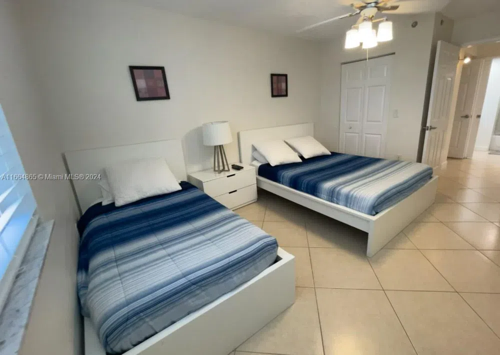 19601 E Country Club Dr #7501 Aventura, FL 33180
