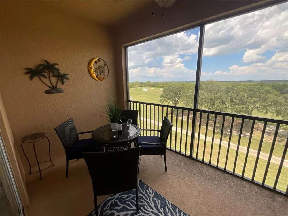 8105 GRAND ESTUARY TRAIL #404 Bradenton, FL 34212