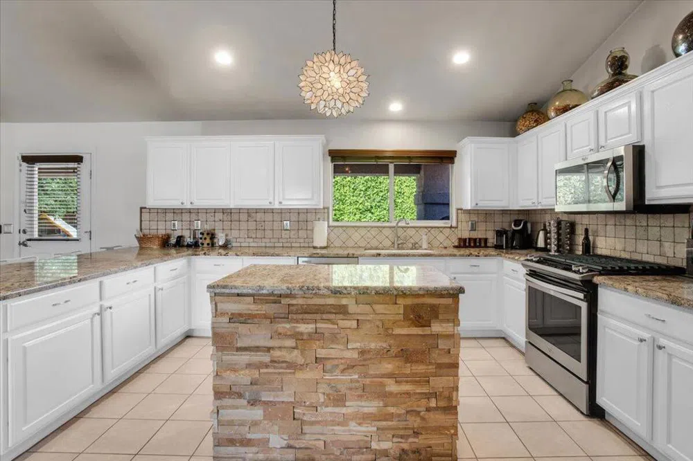 78940 Runaway Bay Drive Bermuda Dunes, CA 92203