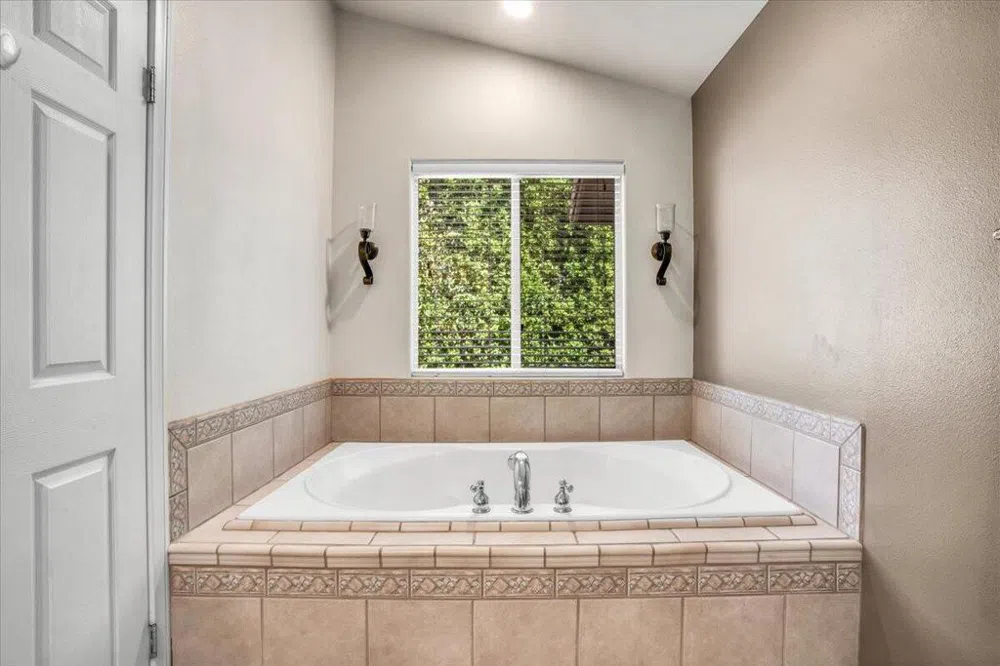 78940 Runaway Bay Drive Bermuda Dunes, CA 92203
