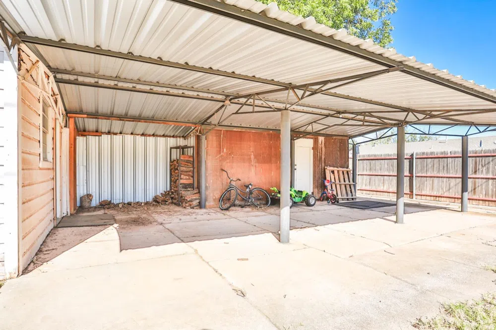 3004 Denison Avenue Snyder, TX 79549