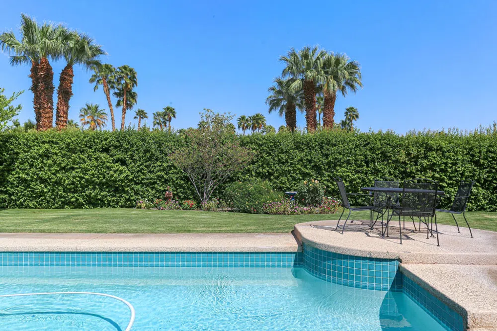 1020 Cerritos Drive Palm Springs, CA 92262