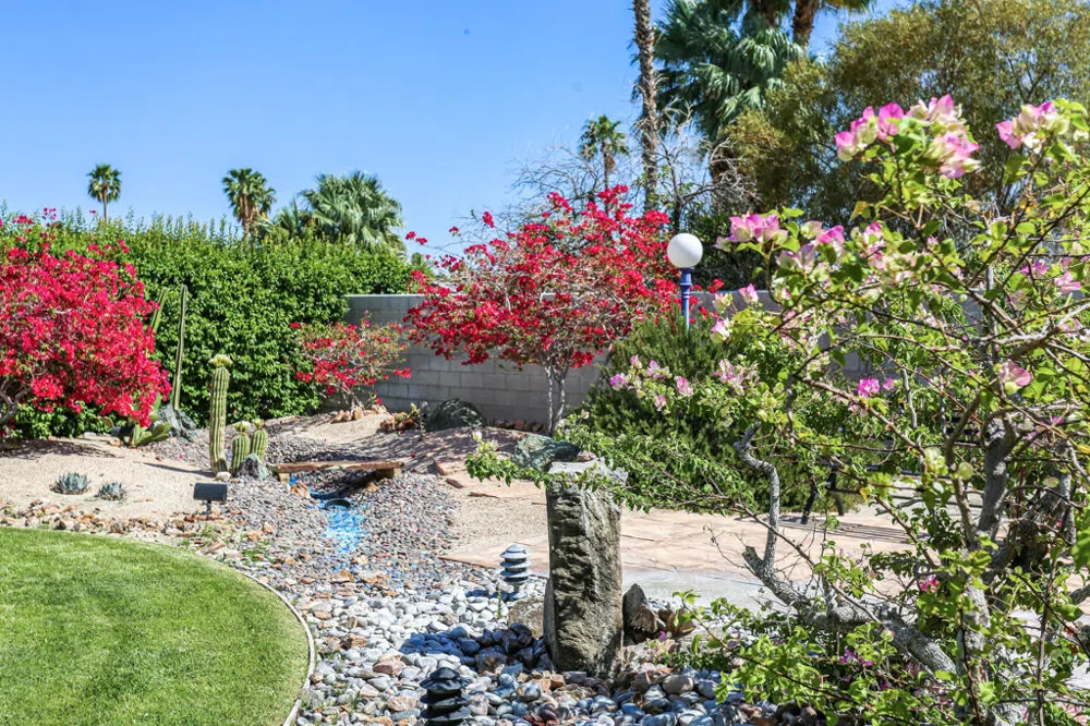 1020 Cerritos Drive Palm Springs, CA 92262