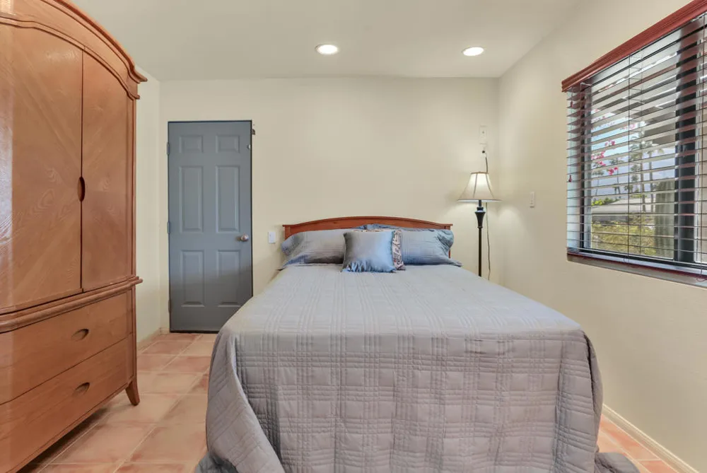 1020 Cerritos Drive Palm Springs, CA 92262