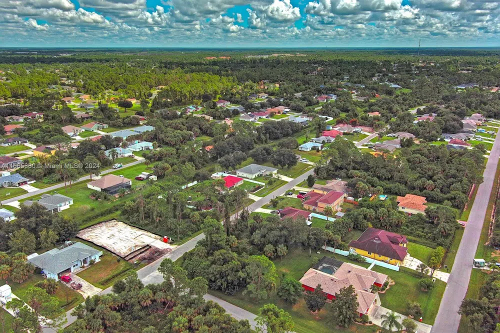 1 Vogler Ln North Port, FL 34291