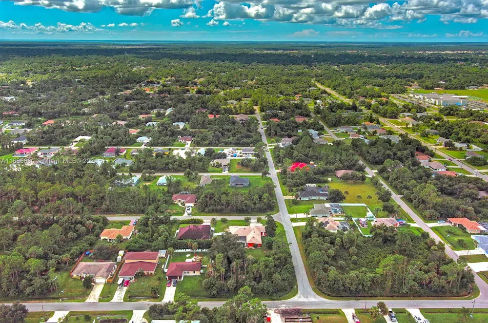 1 Vogler Ln North Port, FL 34291