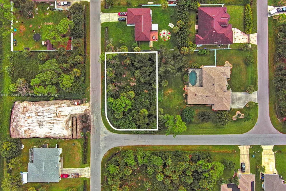 1 Vogler Ln North Port, FL 34291