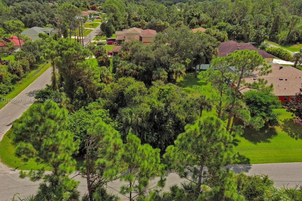 1 Vogler Ln North Port, FL 34291