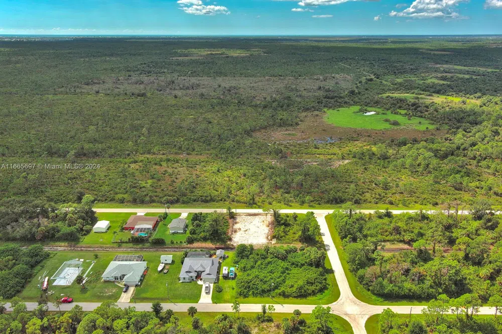 4137 Chippewa St Port Charlotte, FL 33981