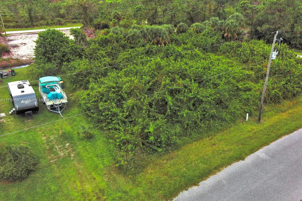 4137 Chippewa St Port Charlotte, FL 33981