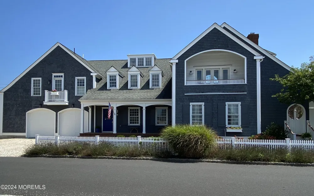 1081 Barnegat Lane Mantoloking, NJ 08738