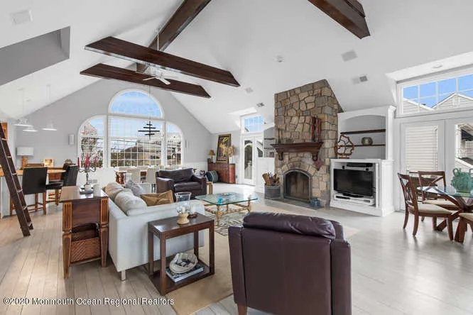 1081 Barnegat Lane Mantoloking, NJ 08738