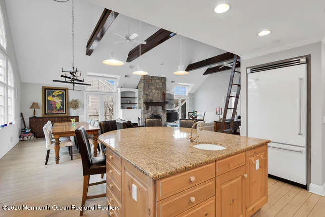 1081 Barnegat Lane Mantoloking, NJ 08738