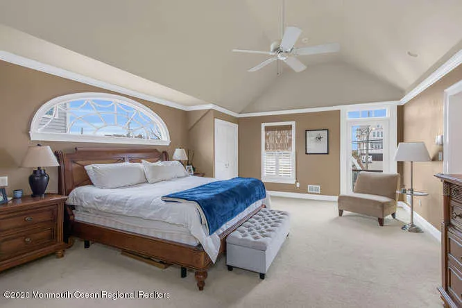 1081 Barnegat Lane Mantoloking, NJ 08738