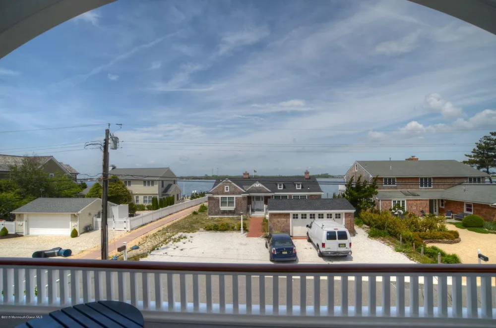 1081 Barnegat Lane Mantoloking, NJ 08738