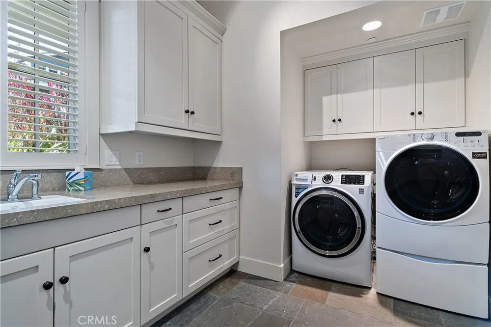 404 Huntington Road Cambria, CA 93428